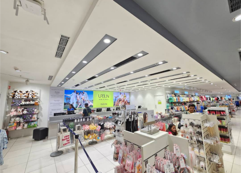 Max - Max No F9 & F10, 1st Floor, Inorbit Mall, Palm Beach Rd, Sector 30A, Vashi, Navi Mumbai, Maharashtra 400703, India
