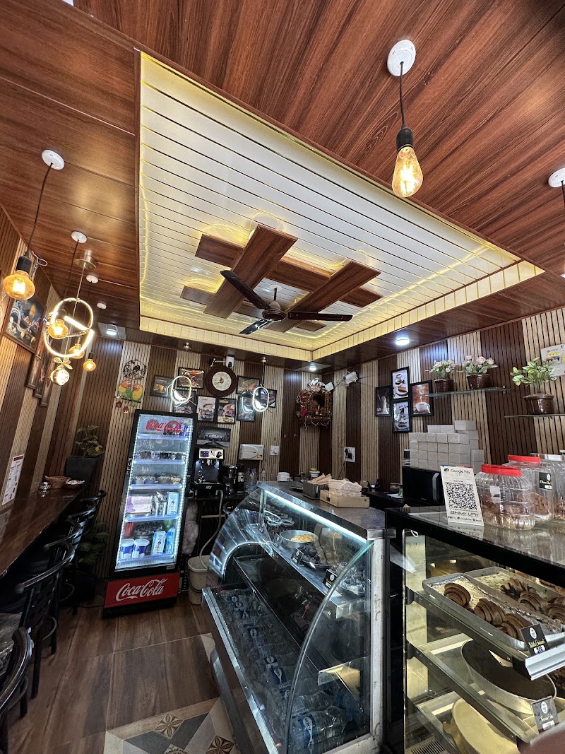 Karma German bakkery - Karma German bakkery, Kasol, Sosan, Himachal Pradesh 175105, India