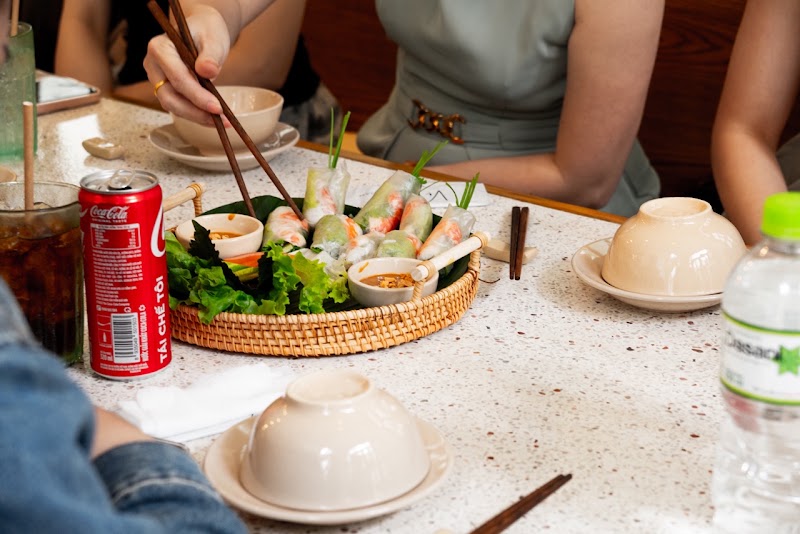 Vị Việt Quán - Vị Việt Quán, 22 Đ. Nguyễn Trung Trực, Nha Trang, Khánh Hòa 650000, Vietnam