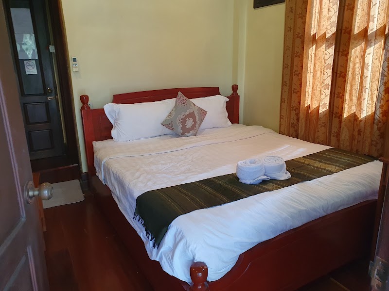 Anisa Riverside Guesthouse - Anisa Riverside Guesthouse, V4VP+PW2, Khem Khong, Luang Prabang, Laos