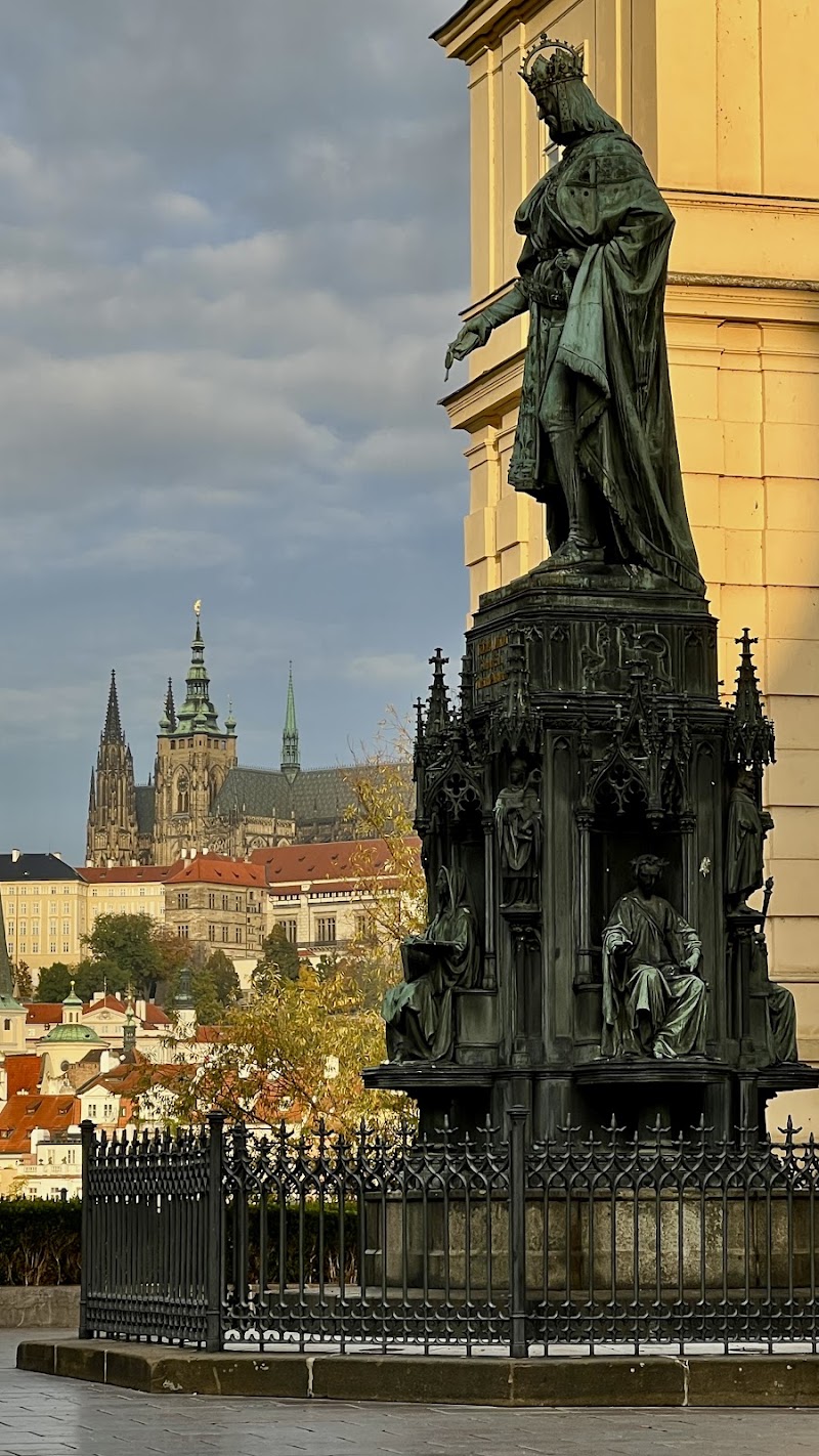 Křižovnické nám. 3 - Křižovnické nám. 3, Staré Město, 110 00 Praha-Praha 1, Czechia