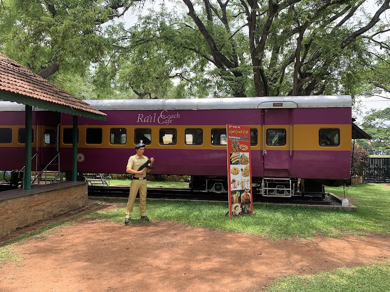 MYSURU RAILWAY MUSEUM - MYSURU RAILWAY MUSEUM 8J8V+G8P, KRS Rd, opp. CFTRI, Medar Block, Yadavagiri, Mysuru, Karnataka 570020, India