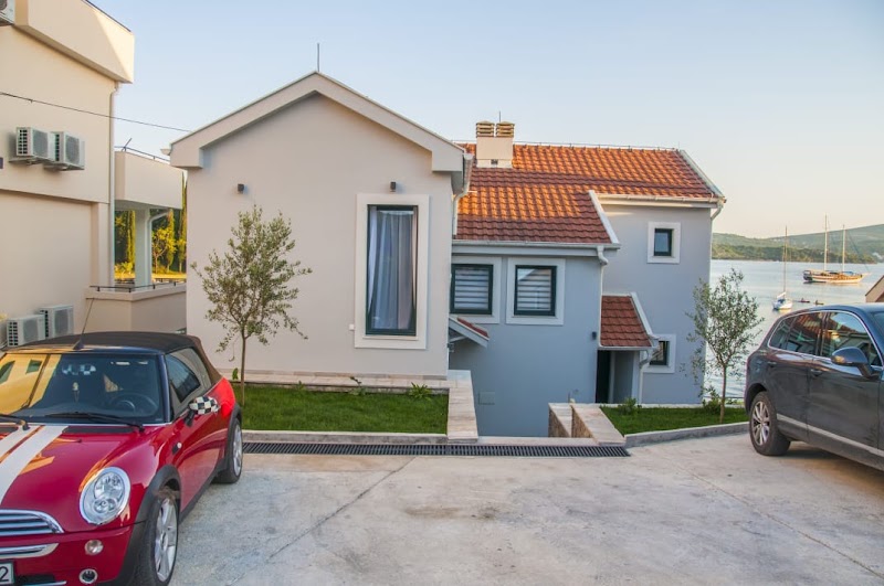 Tivat Beach Apartments - Tivat Beach Apartments, 15/1 Brijeg Gverovića, Tivat 85320, Montenegro