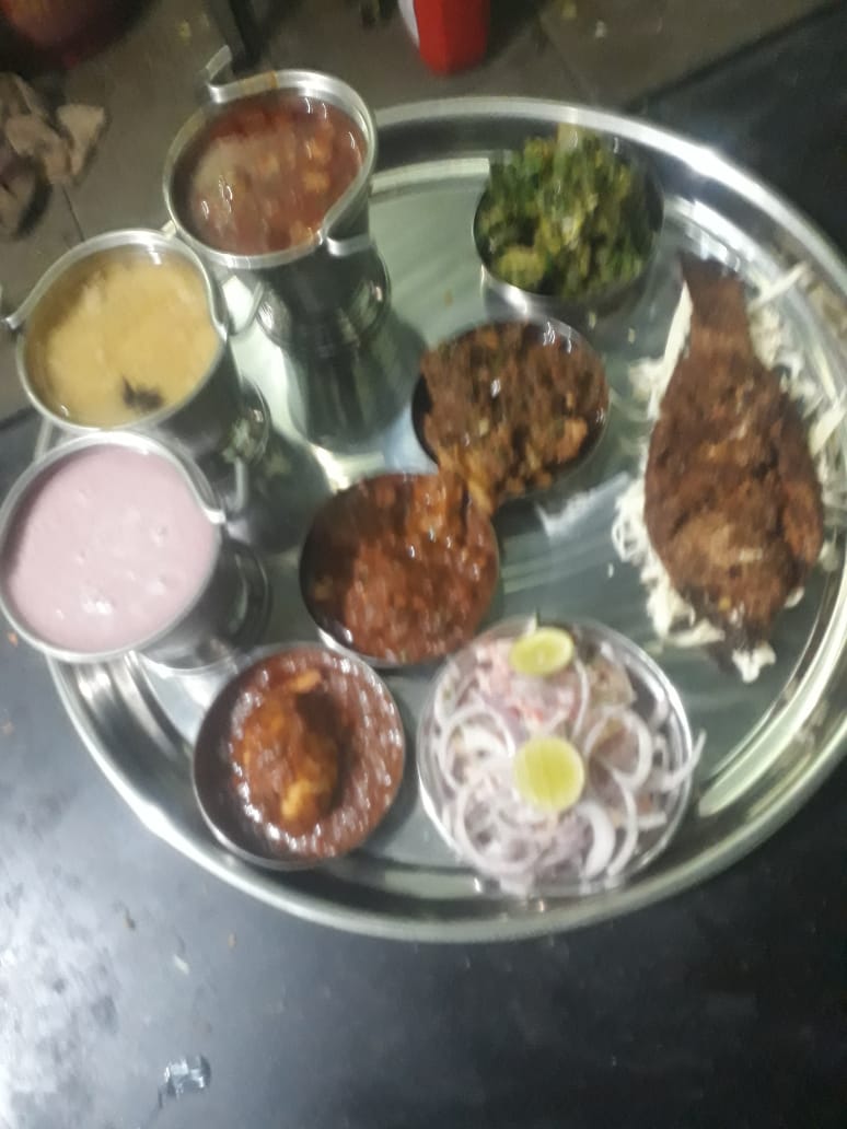 Hotel Kinara family restaurant permit room & bar - Hotel Kinara family restaurant permit room & bar, Shendre - Songaon Rd, Shendre Fata, Shendre, Maharashtra 415519, India