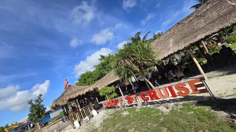 Rocky Fast Boat Harbour Pickup Point - Rocky Fast Boat Harbour Pickup Point, Unnamed Road, 8F85+FQ3, Jungutbatu, Nusa Penida, Klungkung Regency, Bali 80771, Indonesia
