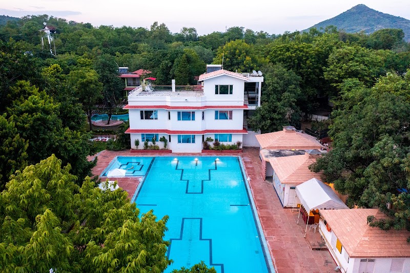 Amantra Shilpi Resort - Amantra Shilpi Resort Fateh Sagar, Road, Shilpgram, Udaipur, Rajasthan 313011, India