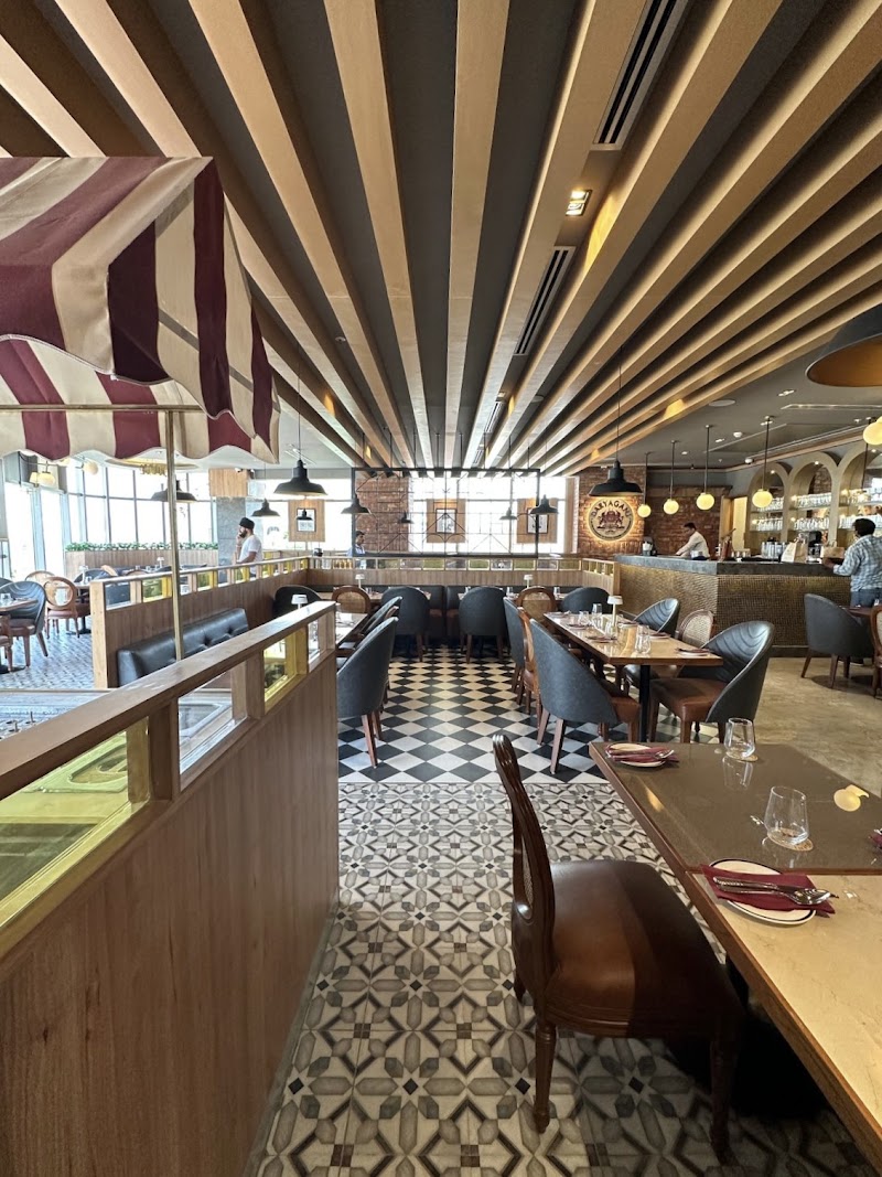 Daryaganj Restaurant - Daryaganj Restaurant F1-F4, 1st Floor, Block B, Iris Broadway, Sector 85, Gurugram, Haryana 122012, India