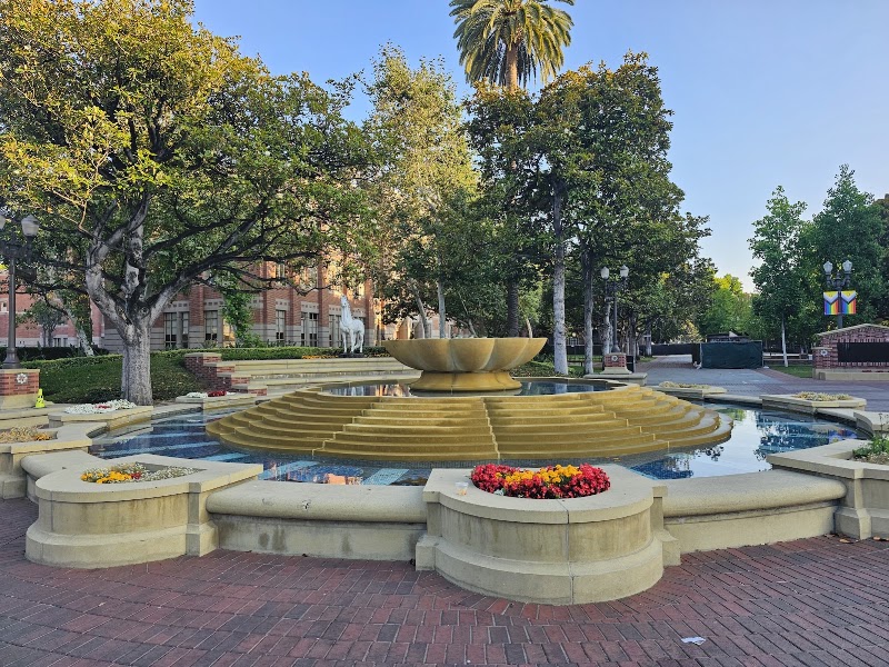 Tommy Trojan - Tommy Trojan, 801-899 Childs Way, Los Angeles, CA 90089, USA