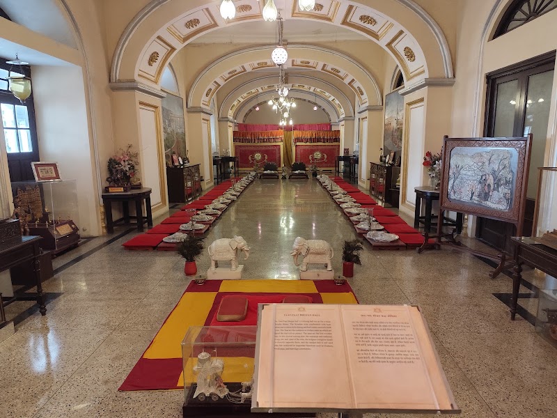 HH Maharaja Sir Jiwajirao Scindia Museum - HH Maharaja Sir Jiwajirao Scindia Museum Jai Vilas Palace, Lashkar, Gwalior, Madhya Pradesh 474009, India