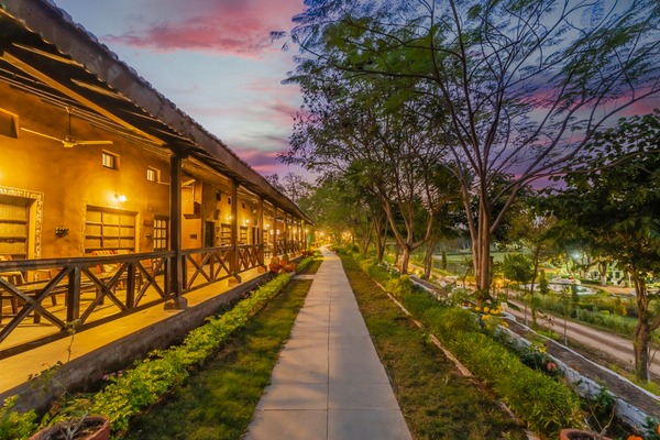 Pachmarhi Ecotel Resort by Vanyum