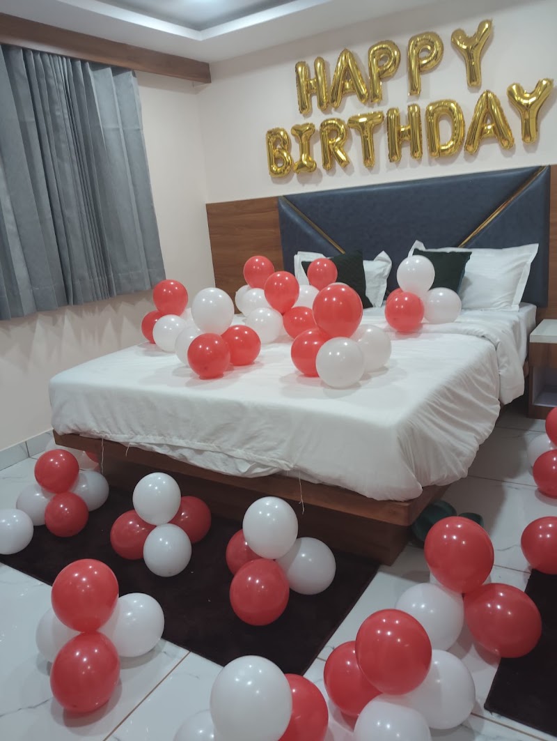 Hotel just inn - Hotel just inn, 1st Floor, Blue Star Building, Railway Line, above Income-Tax, Stadium Five, Under Pass, Road, Usmanpura, Ahmedabad, Gujarat 380009, India