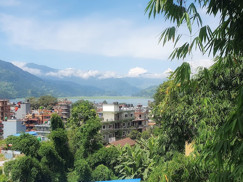 Hotel Brothers Inn & Backpackers Stay