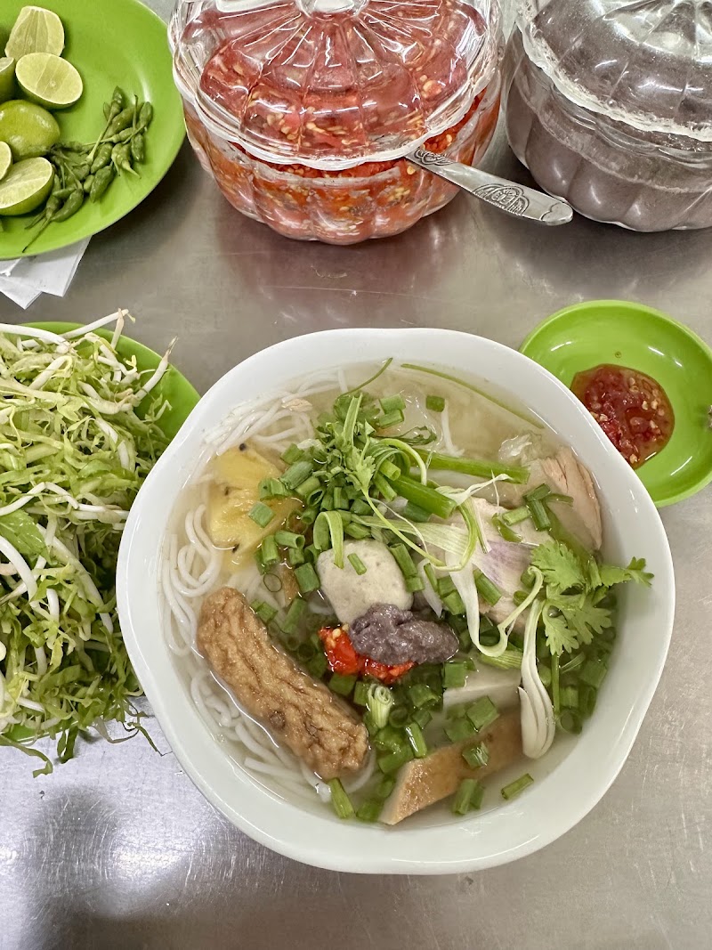 Fish Noodle Soup Nguyen Loan - Fish Noodle Soup Nguyen Loan, 123 Ngô Gia Tự, Nha Trang, Khánh Hòa 650000, Vietnam