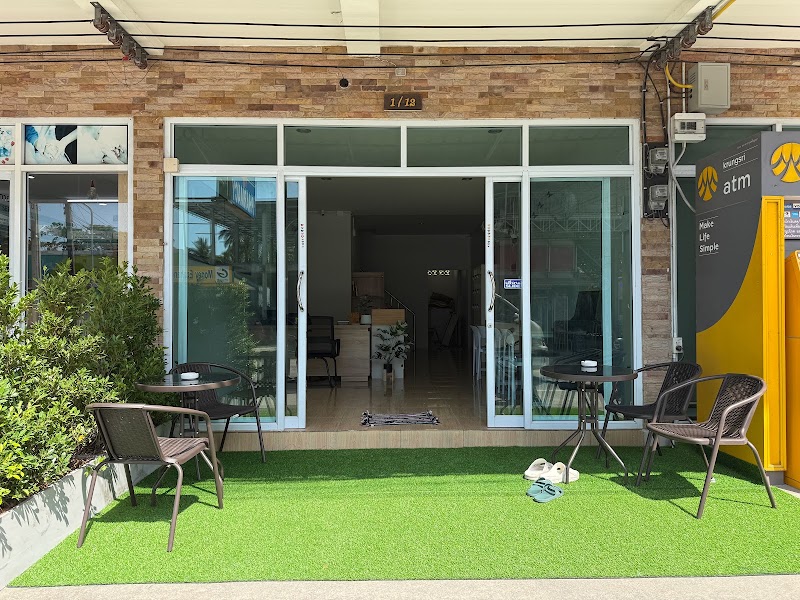 Lunar Nomad Hostel
