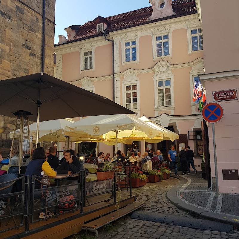 Apartments Katarina - Apartments Katarina, 8, Čelakovského sady 434, Vinohrady, 120 00 Praha-Praha 2, Czechia