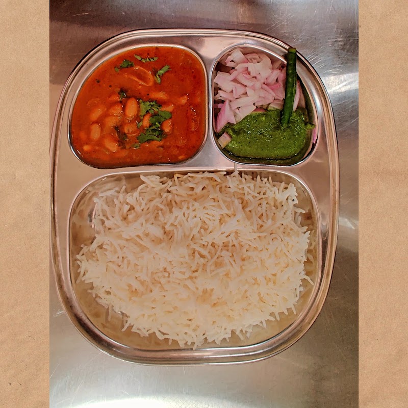 Paji de chole kulche - Paji de chole kulche Paji dec hole kulche Shop No. 2 2385/86, 3rd Road Khar (W), Opp Khar Gurudware Opp Khar Gurudwara Mumbai -52, Om Satnam, Bldg, Mumbai -52, Govind Dham, Khar West, Mumbai, Maharashtra 400052, India