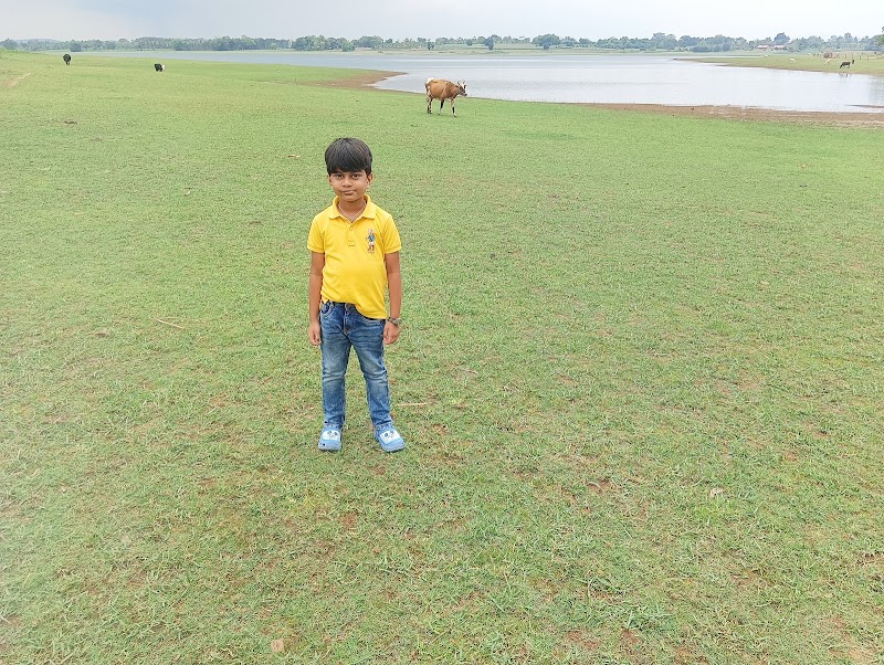 Kabini back water - Kabini back water, X7F8+9G4, Sundapura, Krishnarajapura, Halemagge, Karnataka 571114, India