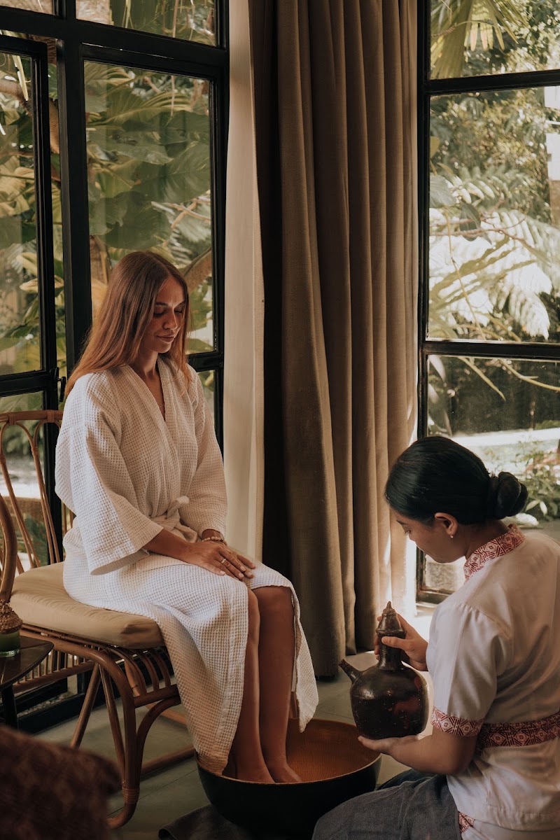 Svaha Spa Teges Ubud by Svaha Wellness - Svaha Spa Teges Ubud by Svaha Wellness Jl. Sawah Indah Gang Amarea No.8, Peliatan, Kecamatan Ubud, Kabupaten Gianyar, Bali 80571, Indonesia