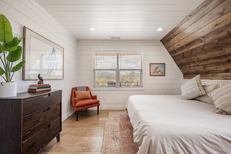 The Cabins at Capitol Reef - The Cabins at Capitol Reef 1159 Morning Dove Ln, Torrey, UT 84775, USA