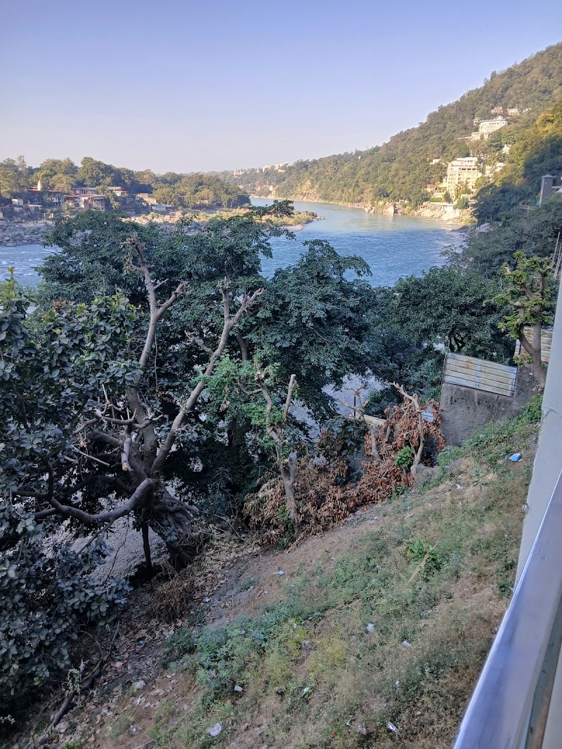Ganga View Resort - Ganga View Resort Tapovan, parking, near Laxman Tempal, Laxman Jhula, Rishikesh, Jonk, Uttarakhand 249192, India