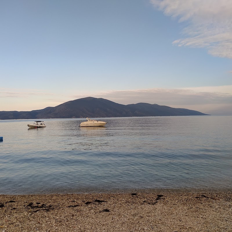 Radhimë Beach - Radhimë Beach, 9FCJ+WGV, Radhimë, Albania