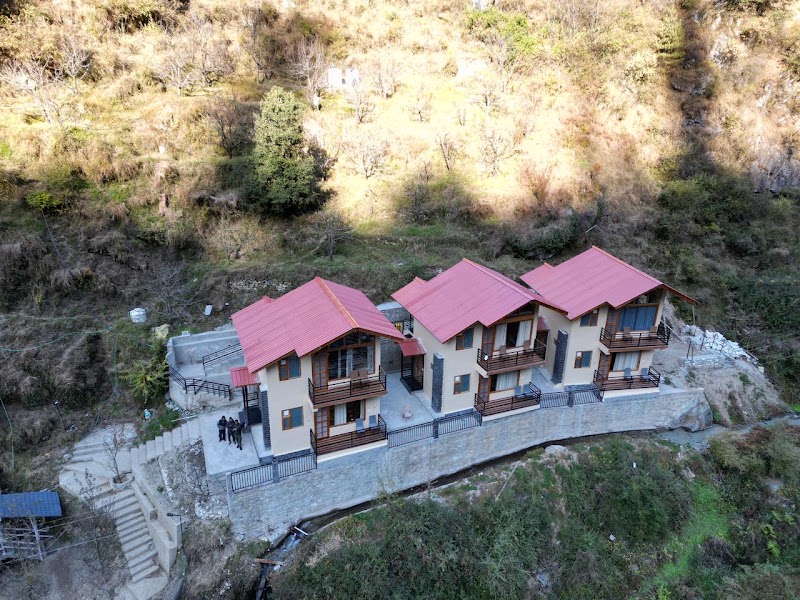 Riverdale Cottage and Cafe Jibhi - Riverdale Cottage and Cafe Jibhi Riverdale cottage and cafe, ghiyagi, Jibhi, Himachal Pradesh 175123, India