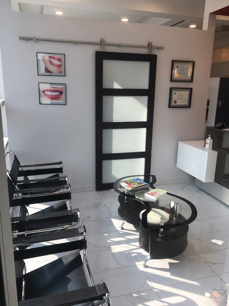 One Smile Bright Inc. - One Smile Bright Inc., ***BOOKING ONLY / NO WALKING ***, 19 Everwillow Close SW, Calgary, AB T2Y 4G4, Canada