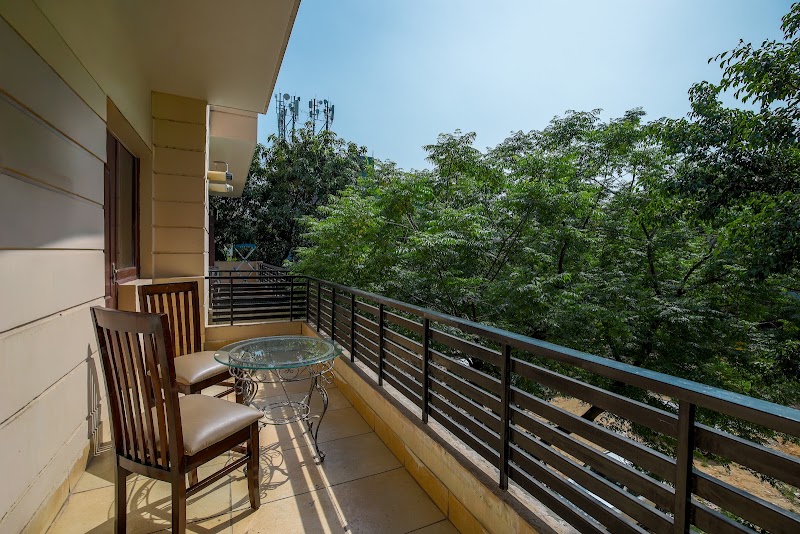 BedChambers Serviced Apartments Sushant Lok - BedChambers Serviced Apartments Sushant Lok B-743, HUDA City Center, Sushant Lok Phase I, Sector 26A, Gurugram, Haryana 122009, India