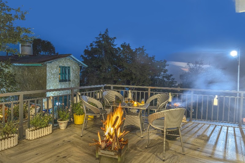 SaffronStays The Mountain Escape- Villa in Mukteshwar - SaffronStays The Mountain Escape- Villa in Mukteshwar, CJQW+JM4, South Gola Range, Mukteshwar, Uttarakhand 263138, India