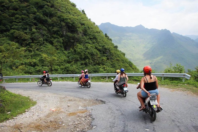 Ha Giang Loop Tour - Vietnam Loop Tours - Ha Giang Loop Tour - Vietnam Loop Tours 2 P. Nguyễn Siêu, Phố cổ Hà Nội, Hoàn Kiếm, Hà Nội 100000, Vietnam