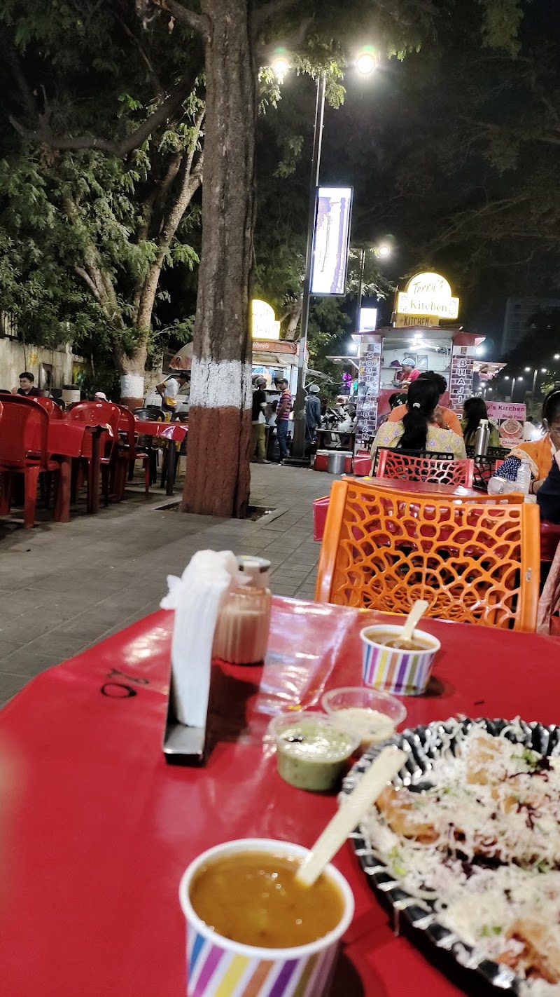Happy Street - Happy Street, Netaji Rd, Ellisbridge, Ahmedabad, Gujarat 380006, India