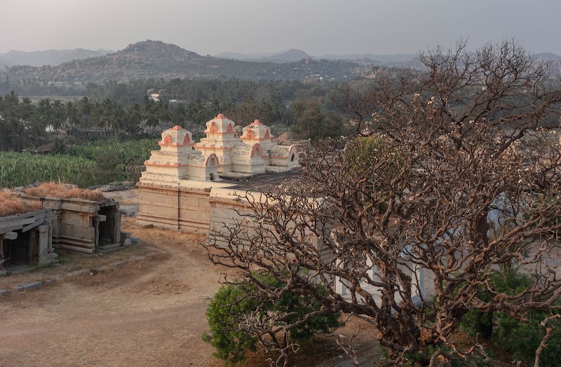 Temple Ruins - Temple Ruins, 8FM6+667, Hampi, Karnataka 583239, India