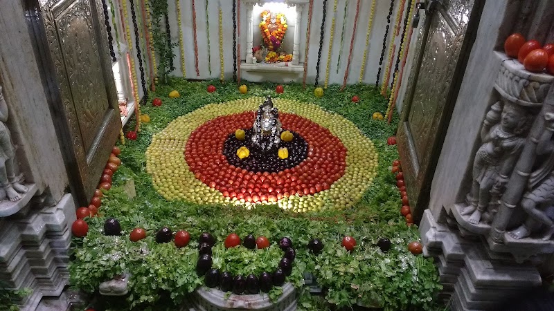 Bhandupeshwar Mahadev Temple - Bhandupeshwar Mahadev Temple A-5, Bhandup Station Rd, Dina Bama Estate, Bhandup West, Mumbai, Maharashtra 400078, India