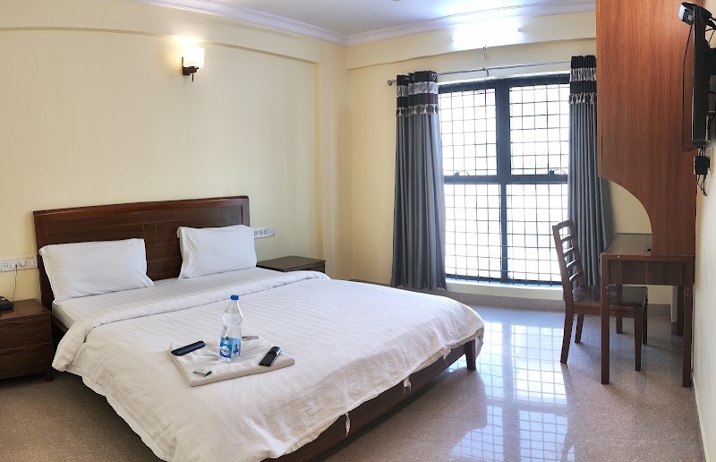 The Lounge Hotel - The Lounge Hotel 21, 2nd Cross Rd, Kalasipalya, Bengaluru, Karnataka 560002, India