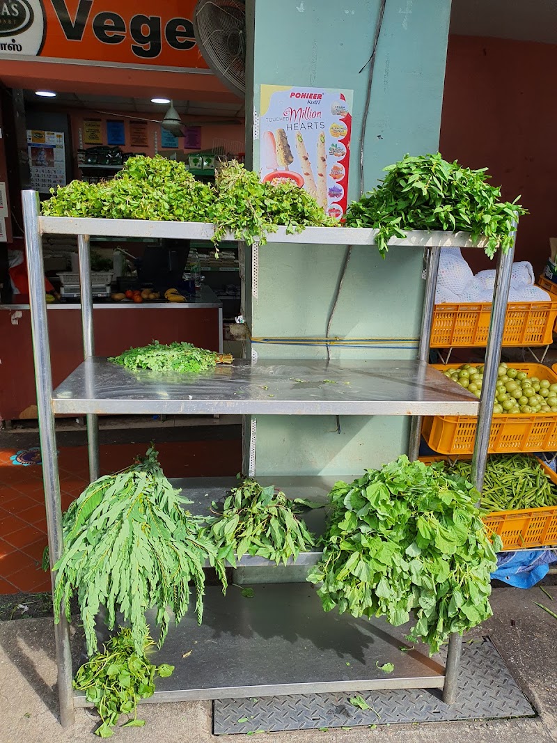 Komalas Veg Mart - Komalas Veg Mart 125 Dunlop St, Singapore 209444