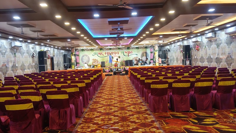 Radha mohan Kunj - Radha mohan Kunj Q6W5+HPQ, Janki Mahal Rd, Rani Bazar Colony, Ghat, Ayodhya, Uttar Pradesh 224123, India