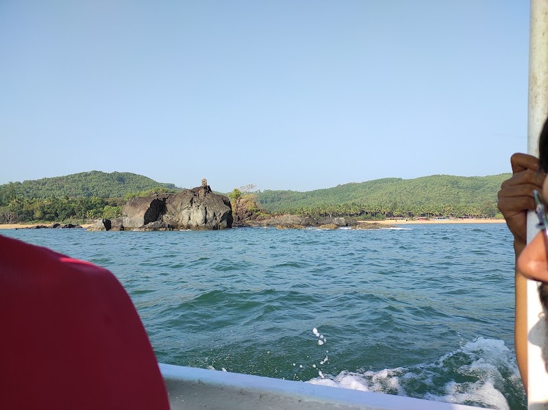 Halfmoon Beach Guest House - Halfmoon Beach Guest House G89J+6RJ, Gokarna, Karnataka 581326, India