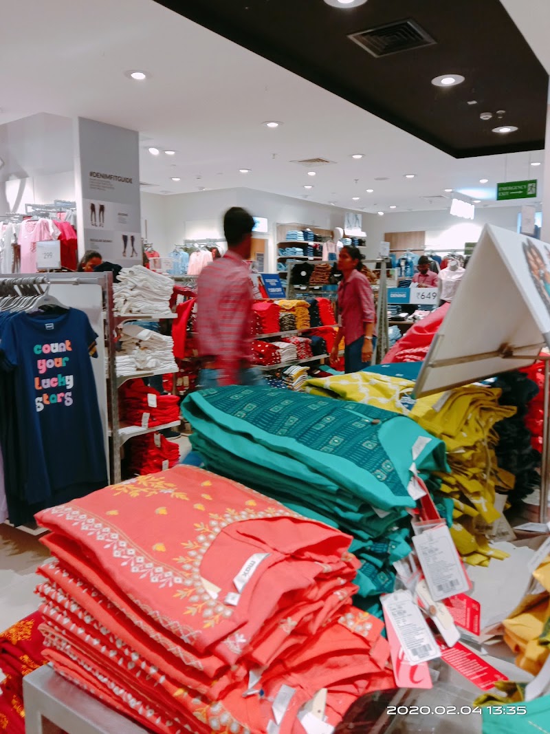 Max - Max Ground, City One Mall, Old Mumbai - Pune Hwy, Finolex Colony, Morewadi, Pimpri Colony, Pune, Pimpri-Chinchwad, Maharashtra 411018, India