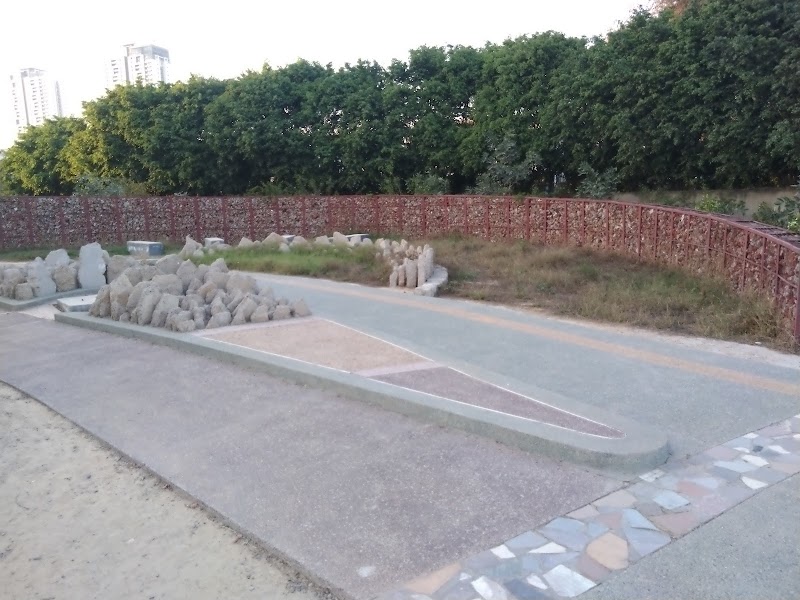 Badshahpur Forest Corridor - Badshahpur Forest Corridor Southern Peripheral Rd, Dhani, Tatvam Villas, Sector 69, Gurugram, Haryana 122018, India