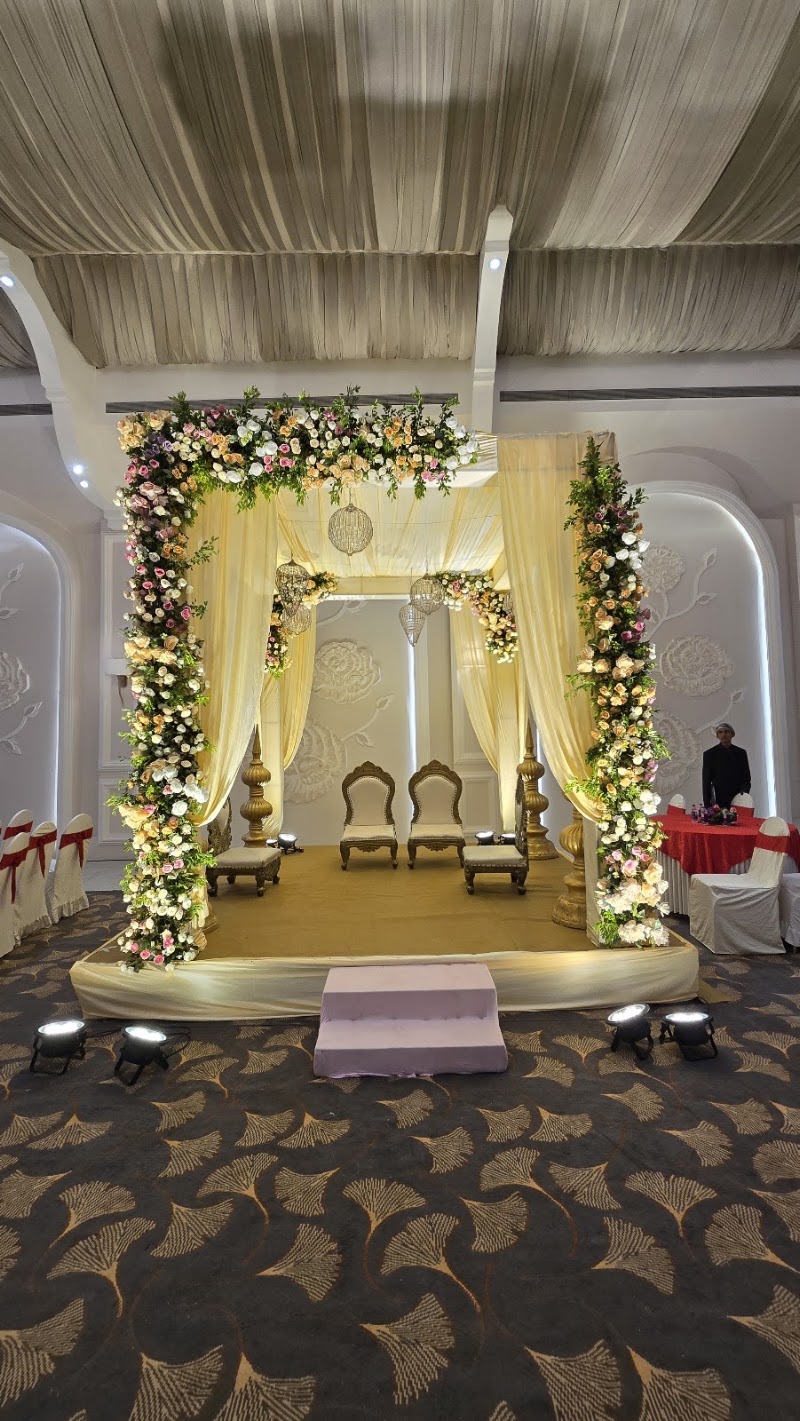 Balkrishna Banquets - Wedding & Event Venue - Balkrishna Banquets - Wedding & Event Venue, Sr.no 92, 10, Mundhwa Rd, Koregaon Park Annexe, Mundhwa, Pune, Maharashtra 411036, India