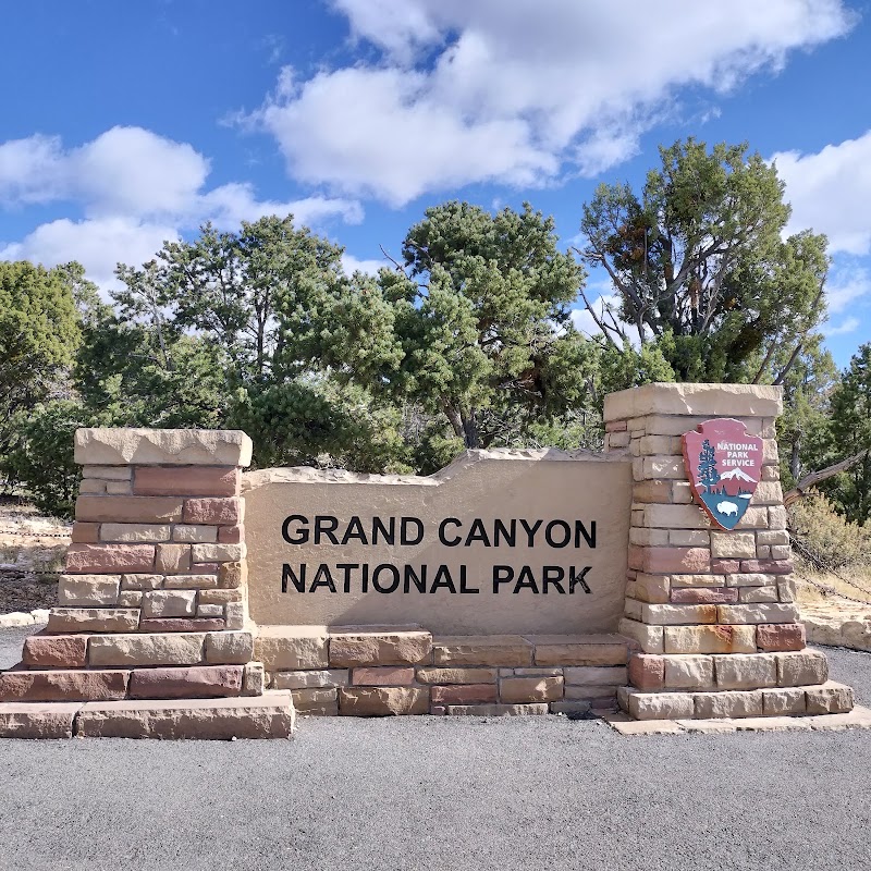 Mather Point - Mather Point Rim Trail, Grand Canyon Village, AZ 86023, USA
