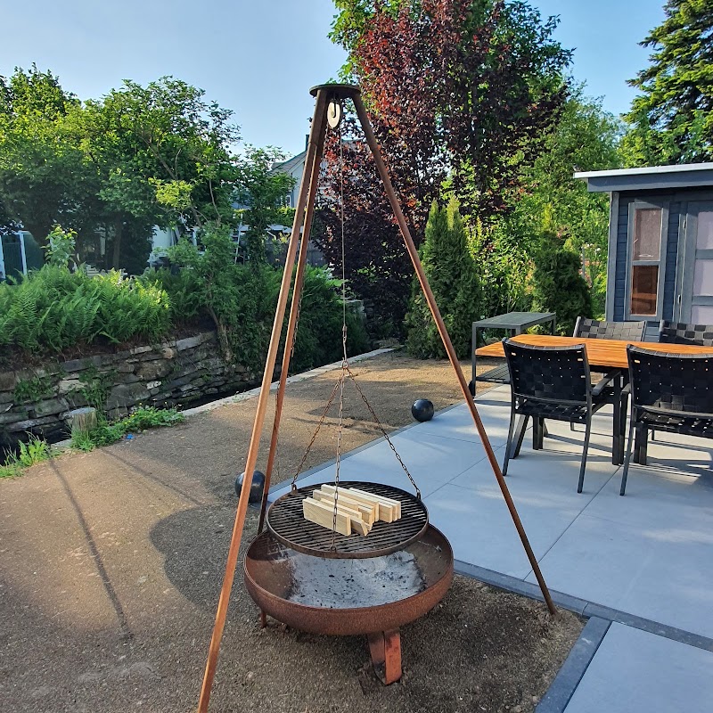 Mosel Wine Region Holiday House with Garden, Terrace, BBQ and Free Parking up to 9 persons - Mosel Wine Region Holiday House with Garden, Terrace, BBQ and Free Parking up to 9 persons, Bergfried 20, 54486 Mülheim an der Mosel, Germany