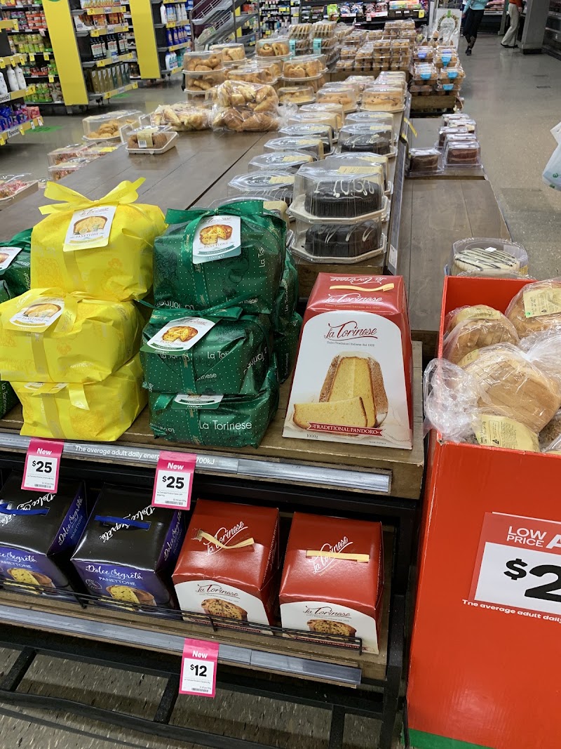 Woolworths Dickson - Woolworths Dickson, 1 Dickson Pl, Dickson ACT 2602, Australia