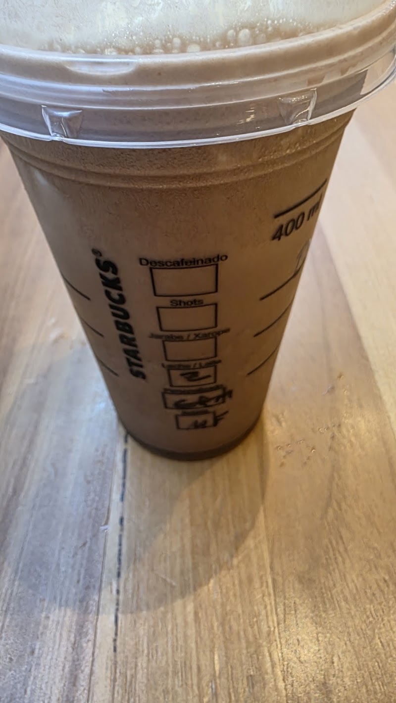 Starbucks - Starbucks, Rua Haddock Lobo, 608 - Cerqueira César, São Paulo - SP, 01414-003, Brazil