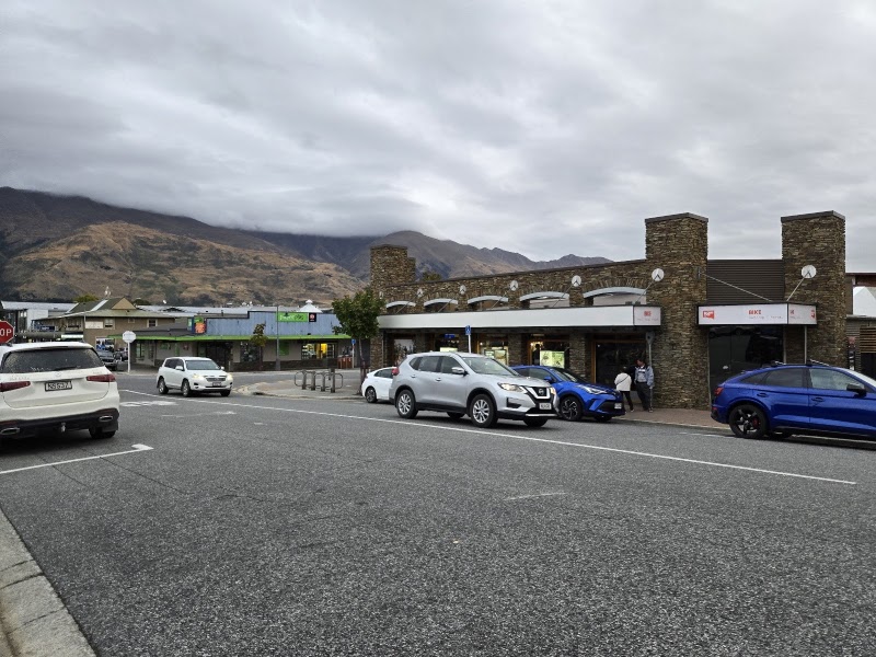 Lakefront Car Park - Lakefront Car Park, 100 Ardmore Street, Wānaka 9305, New Zealand