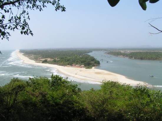 Betul Beach - Betul Beach Betul Beach, Mobor Beach, Goa, India