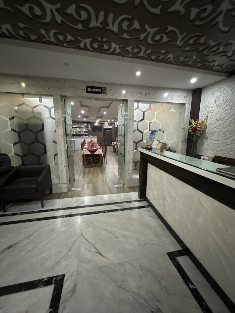 Hotel Dh - Hotel Dh 6897+QC2, Sudher, Dharamshala, Loharkar, Himachal Pradesh 176217, India