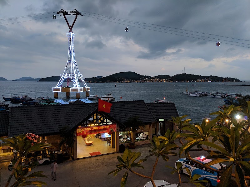 MerPerle Hòn Tằm Pier - Cảng Hòn Tằm - MerPerle Hòn Tằm Pier - Cảng Hòn Tằm Đảo, Nha Trang - Hòn Tằm, Nha Trang, Khánh Hòa 650000, Vietnam