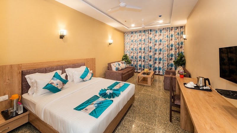 UP ~ The Sky Lounge - UP ~ The Sky Lounge 8th floor AmritShree 56, Ashok Nagar Main Rd, Shakti Nagar, Udaipur, Rajasthan 313001, India