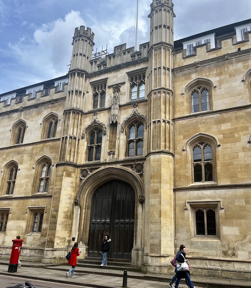 Corpus Christi College - Corpus Christi College Trumpington St, Cambridge CB2 1RH, UK